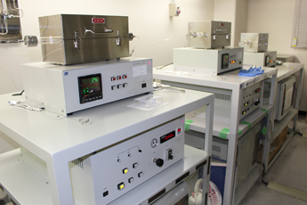 昇温脱離水素分析装置（TDA）