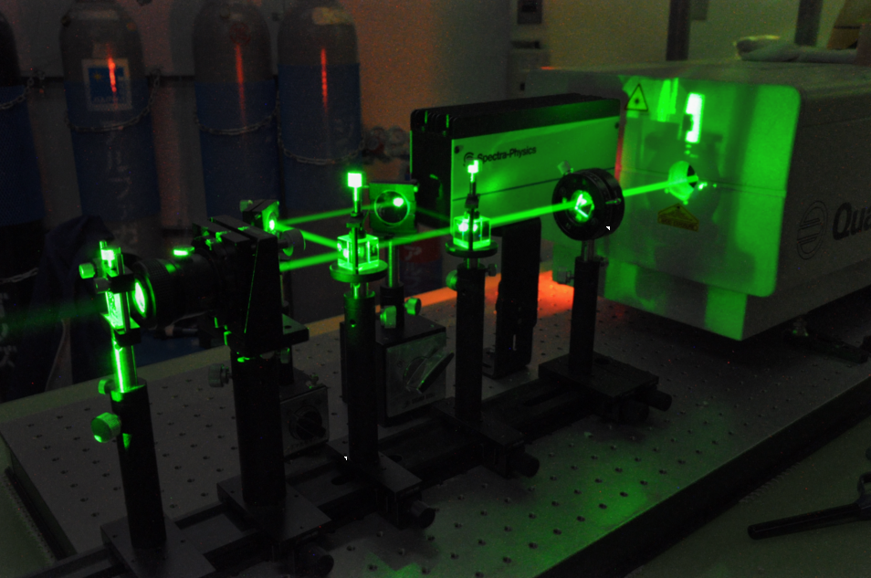 研究室におけるレーザー計測